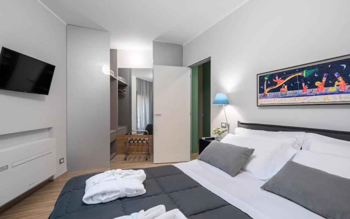 30Cavour Luxury Suites パヴィーア エクステリア 写真