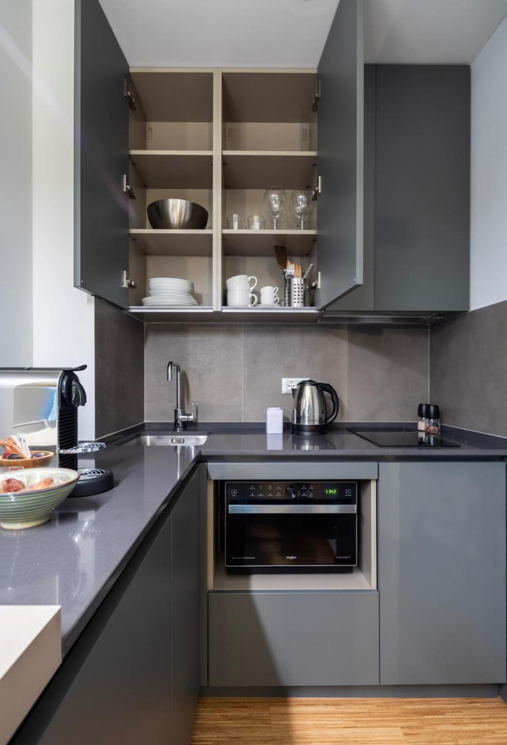 30Cavour Luxury Suites パヴィーア エクステリア 写真