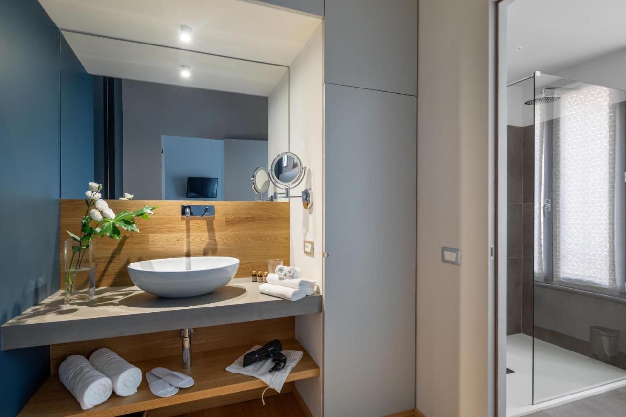 30Cavour Luxury Suites パヴィーア エクステリア 写真
