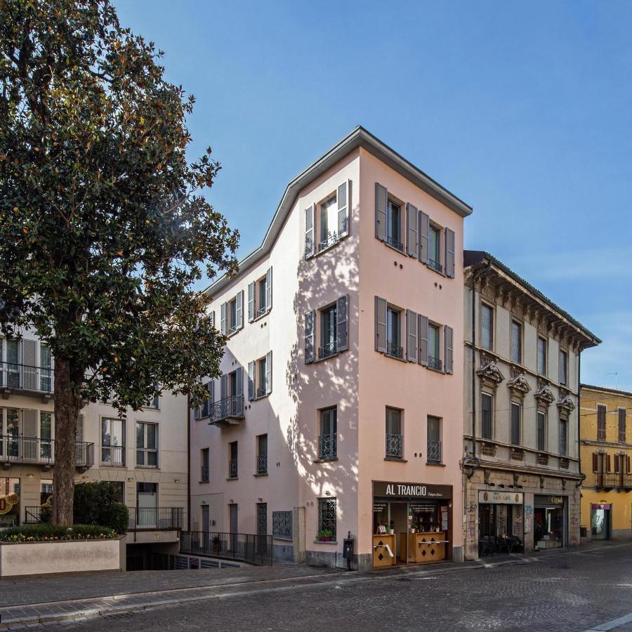 30Cavour Luxury Suites パヴィーア エクステリア 写真