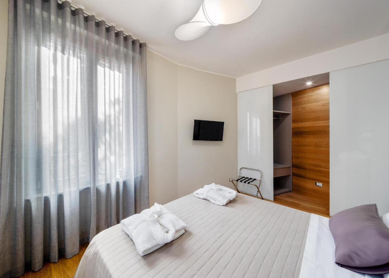 30Cavour Luxury Suites パヴィーア エクステリア 写真